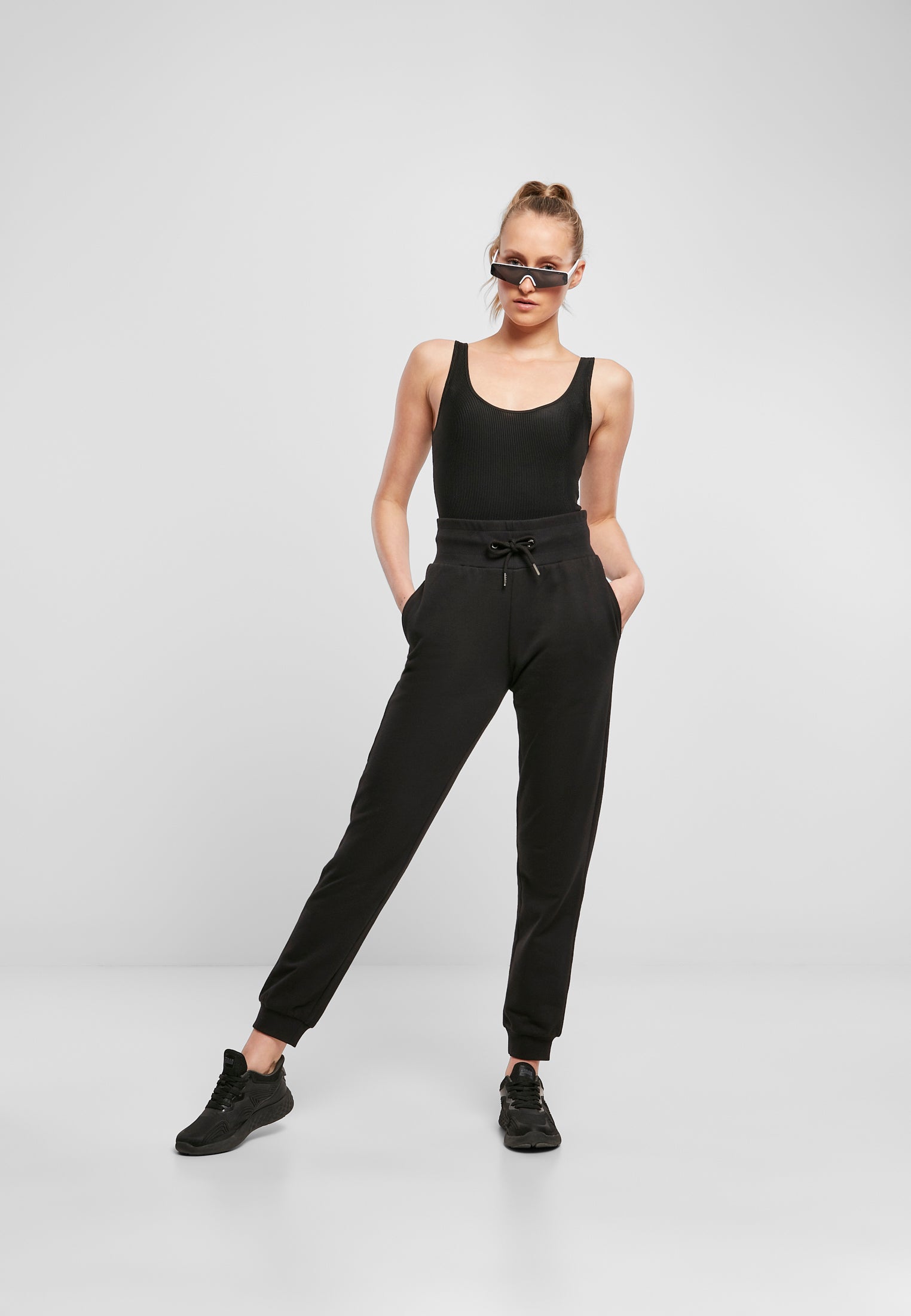 TB 4074 Body